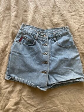 Light Wash Vintage Button-Front Denim Skort